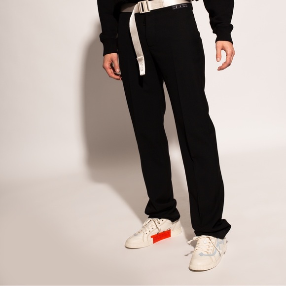 Off-White Vulcanized low-top sneakers - Picture 12 of 13